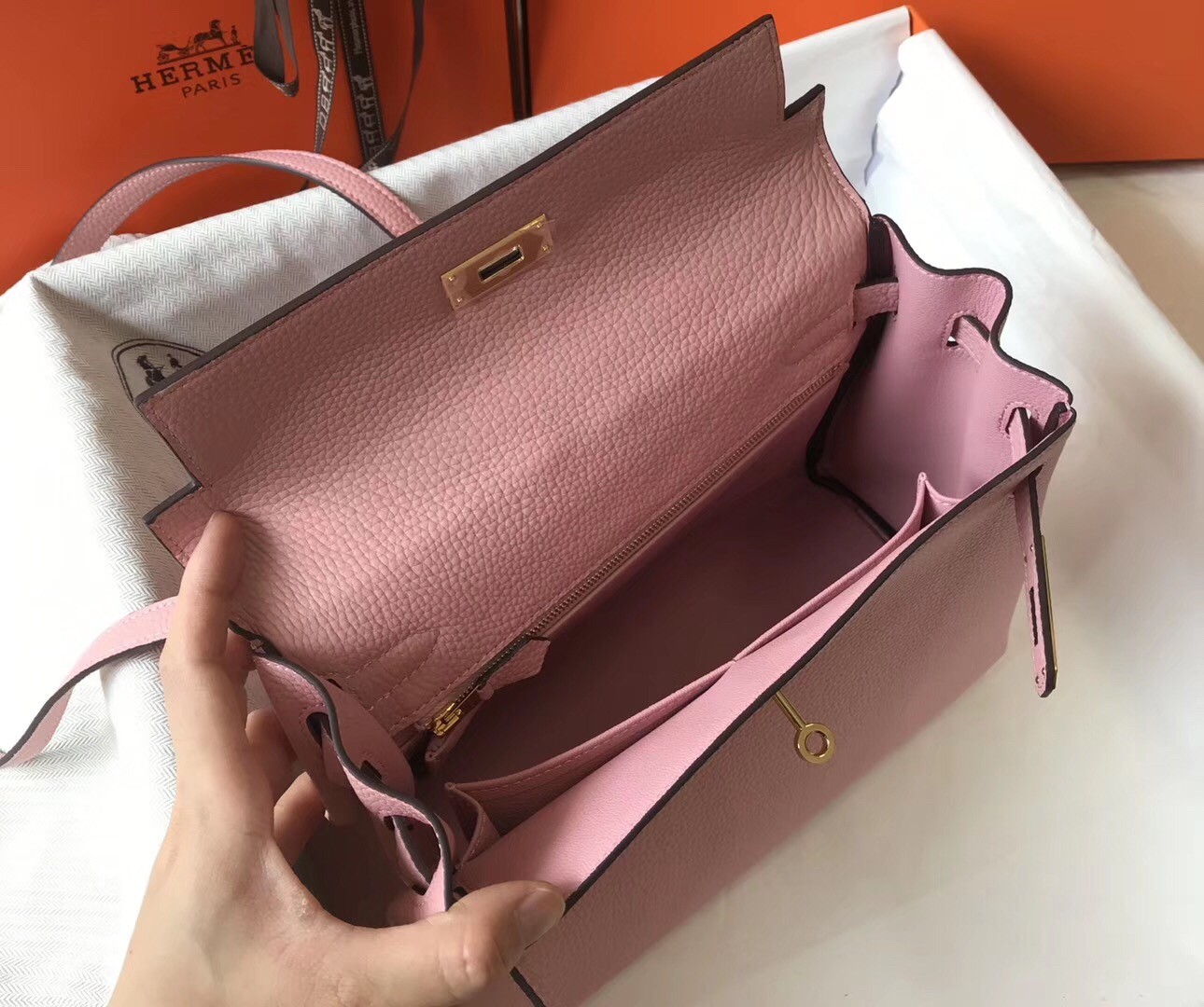 Hermes Pink Clemence Kelly 28cm Bag