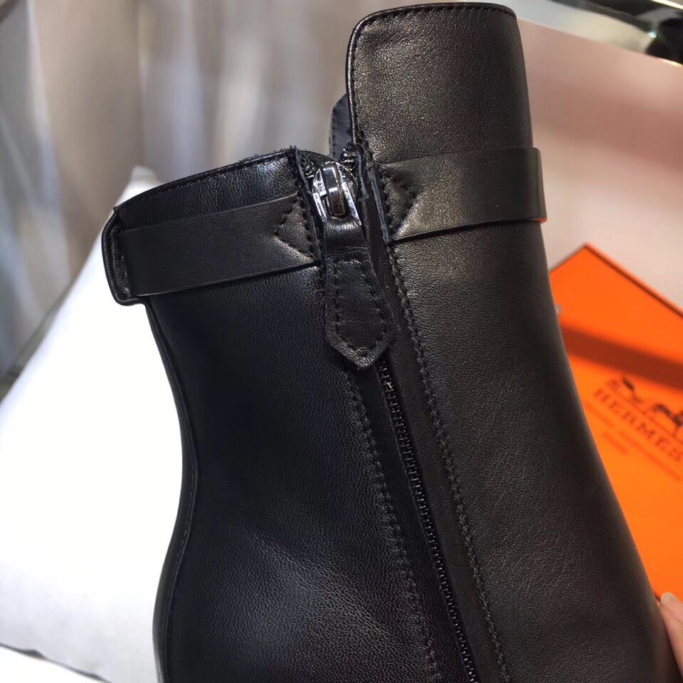 Hermes Noir Joueuse Ankle Boots