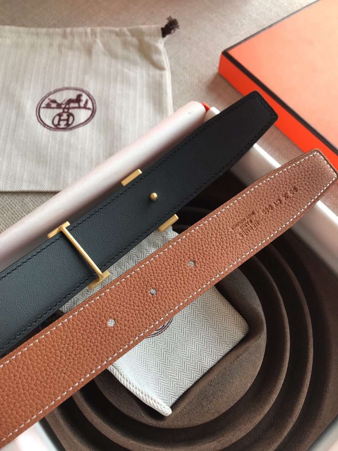 Hermes Quizz 32mm Reversible Belt In Brown Clemence Leather