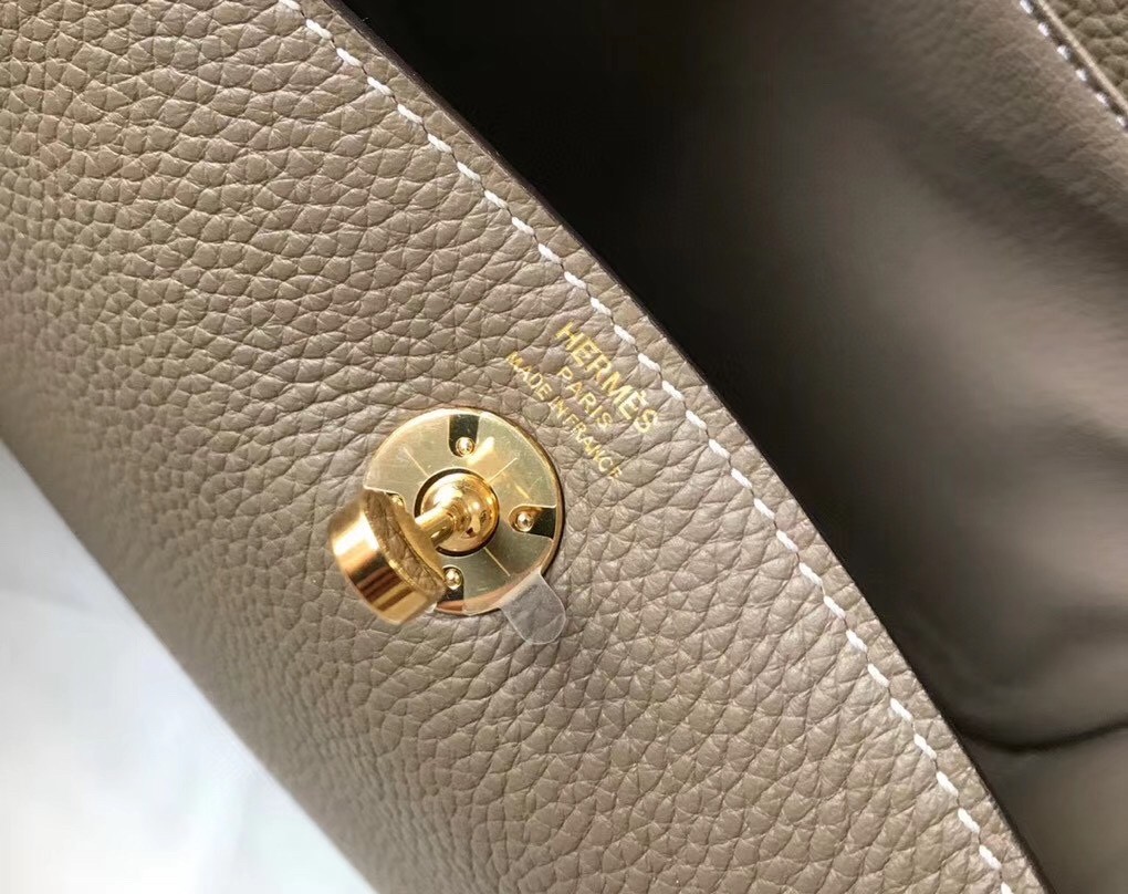 Hermes Mini Lindy Bag In Taupe Clemence Leather