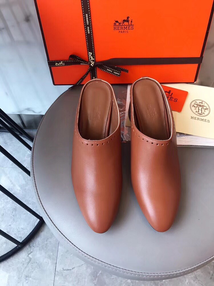 Hermes Trot Mule In Brown Calfskin