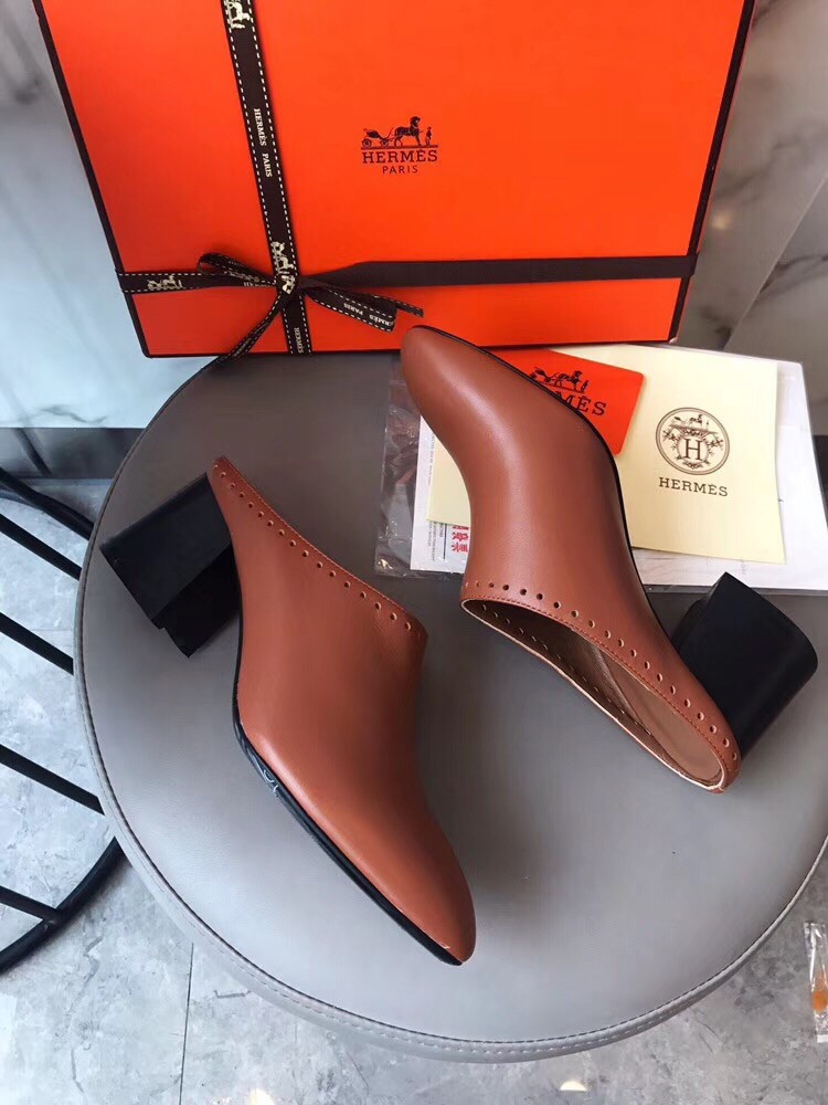 Hermes Trot Mule In Brown Calfskin