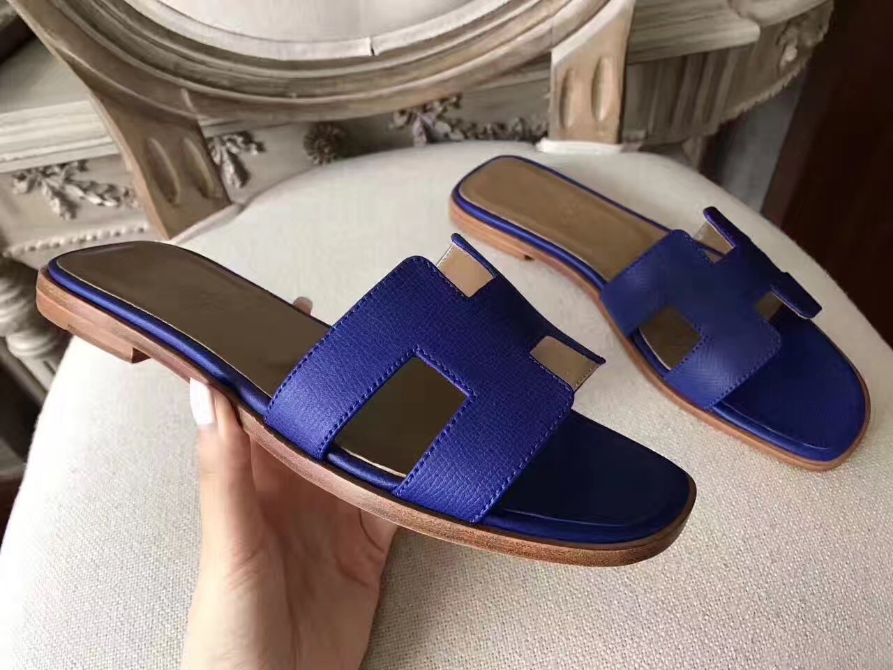 Hermes Oran Sandals In Blue Epsom Leather