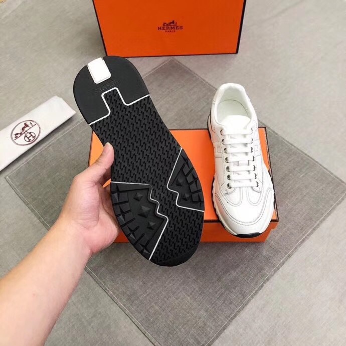 Hermes Trail Sneakers In White Calfskin