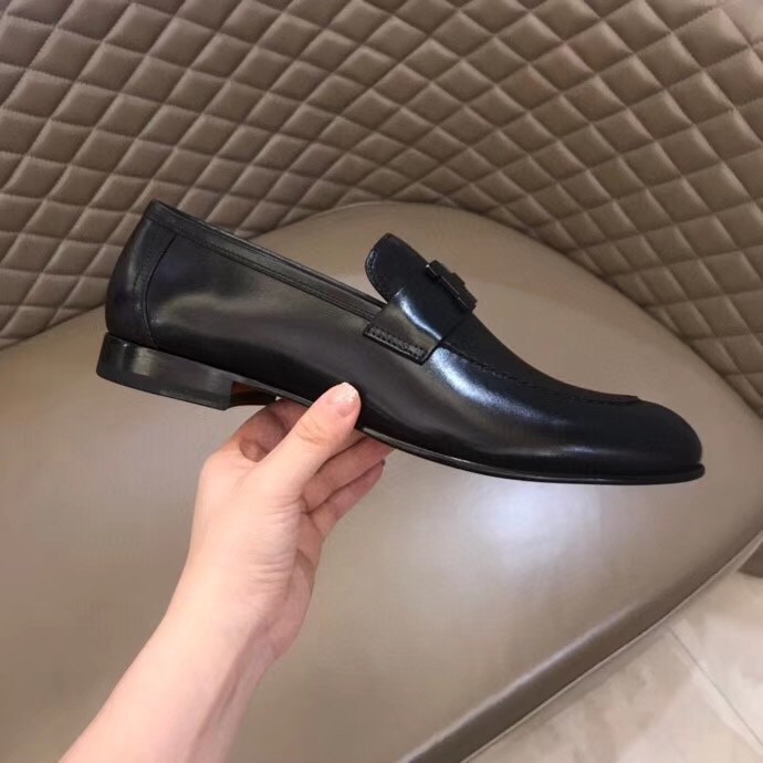 Hermes Men's Paris Loafers In Black Calfskin