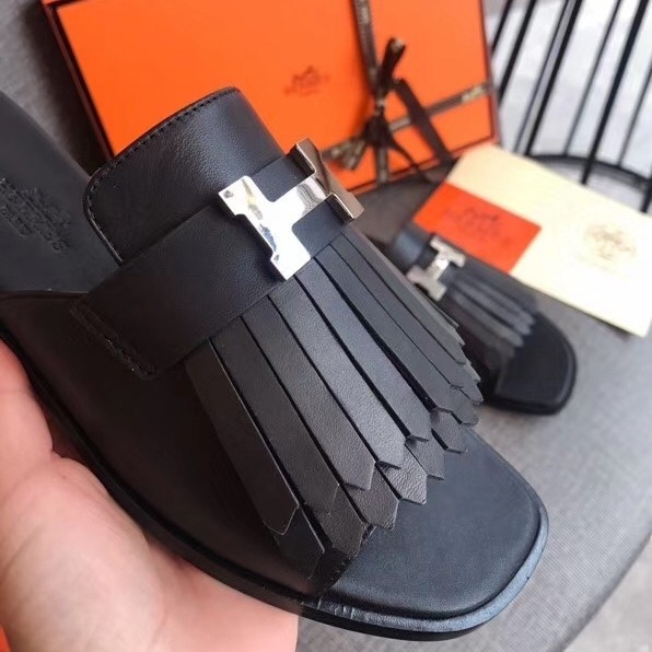 Hermes Auteuil Sandals In Black Calfskin