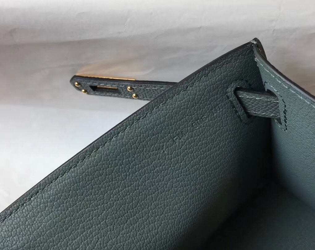 Hermes Kelly Pochette Bag In Vert Amande Epsom Leather