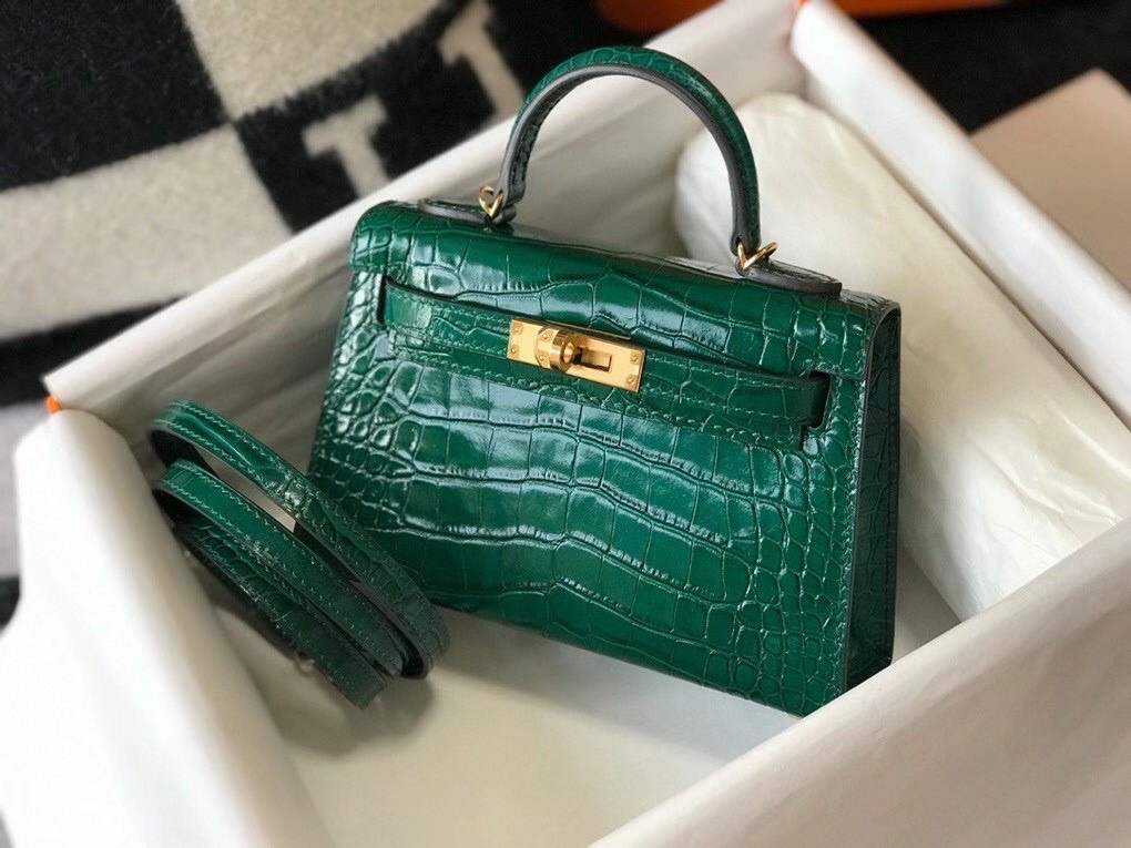 Hermes Kelly Mini II Bag In Green Embossed Crocodile Calfskin