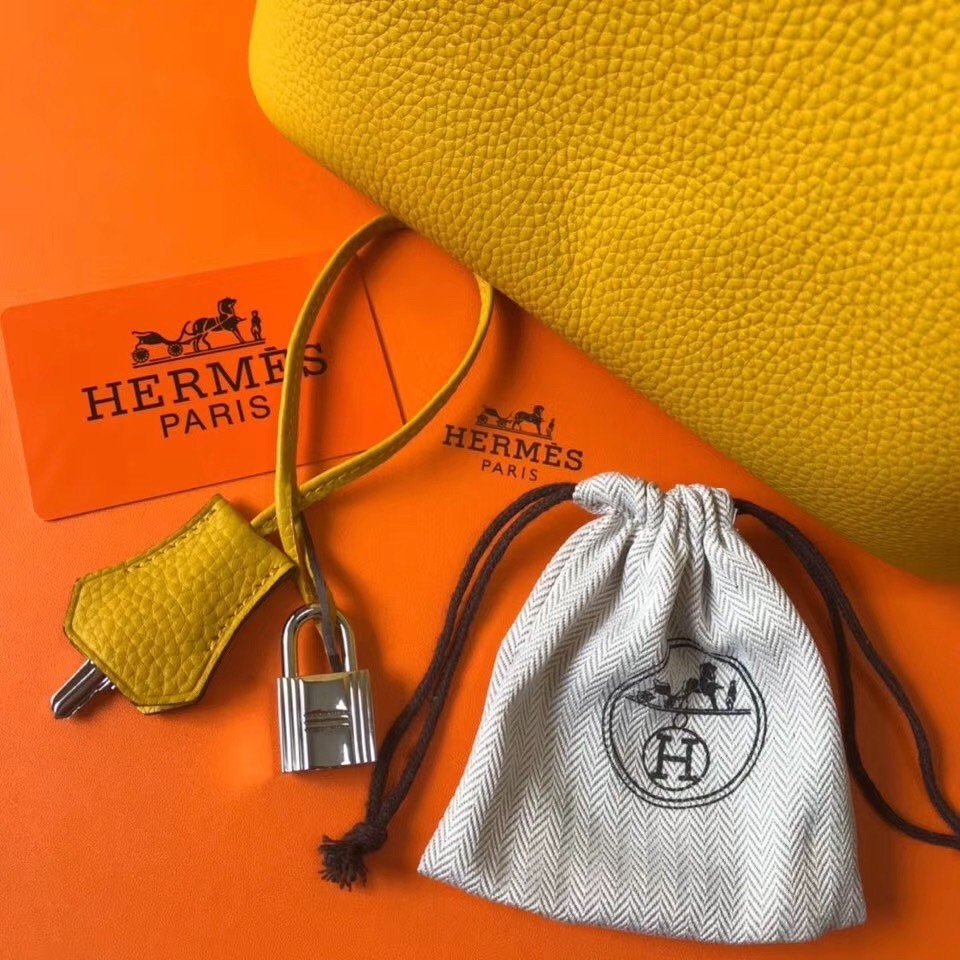 Hermes Picotin Lock 22 Bag In Yellow Clemence Leather