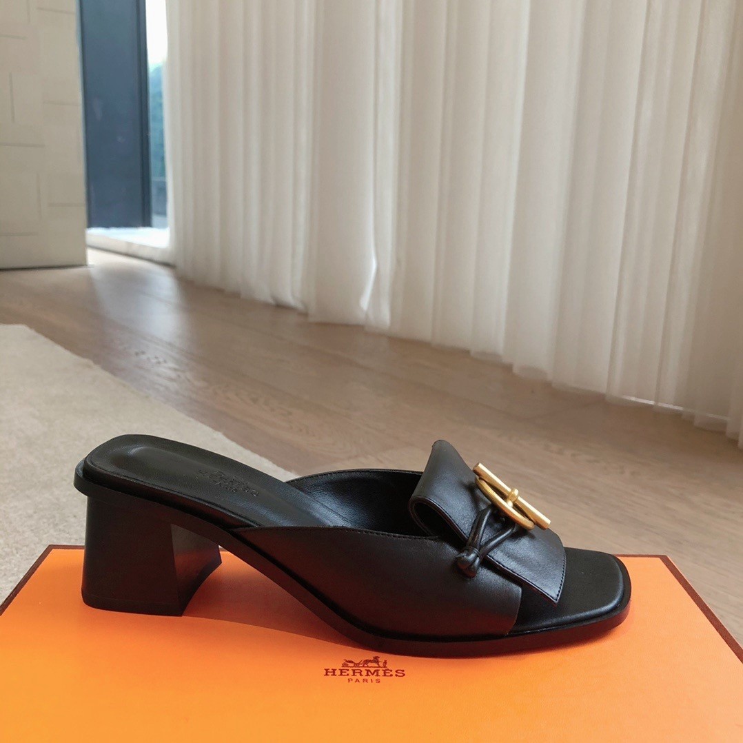 Hermes Women's Ilot 50 Sandals in Black Leather