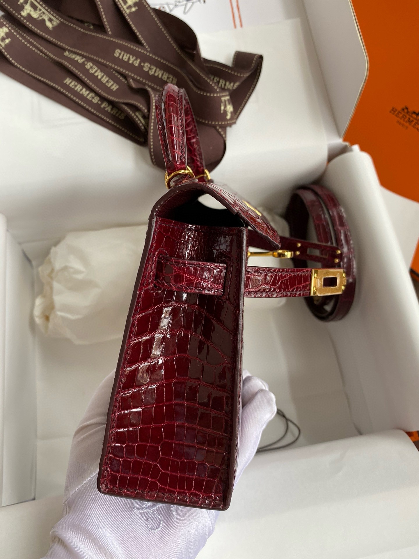 Hermes Kelly Mini II Sellier Handmade Bag in Bordeaux Shiny Alligator Leather