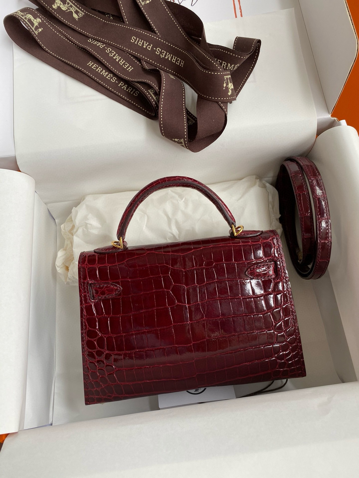 Hermes Kelly Mini II Sellier Handmade Bag in Bordeaux Shiny Alligator Leather