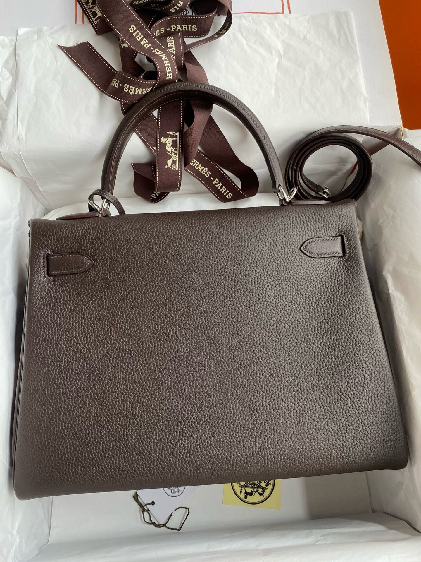 Hermes Kelly Retourne 32 Handmade Bag in Chocolat Clemence Leather