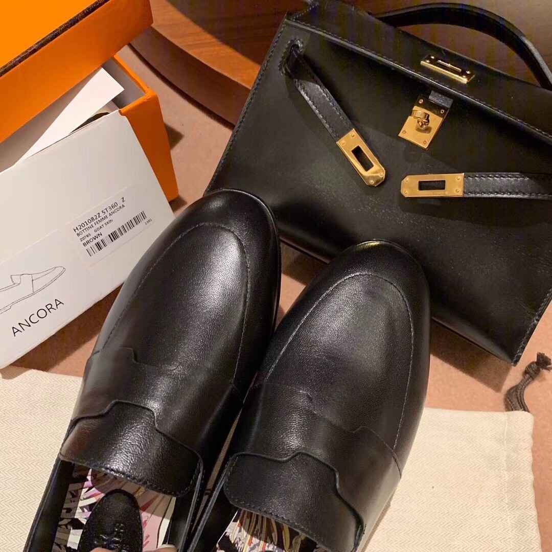 Hermes Ancora Loafers In Black Goatskin