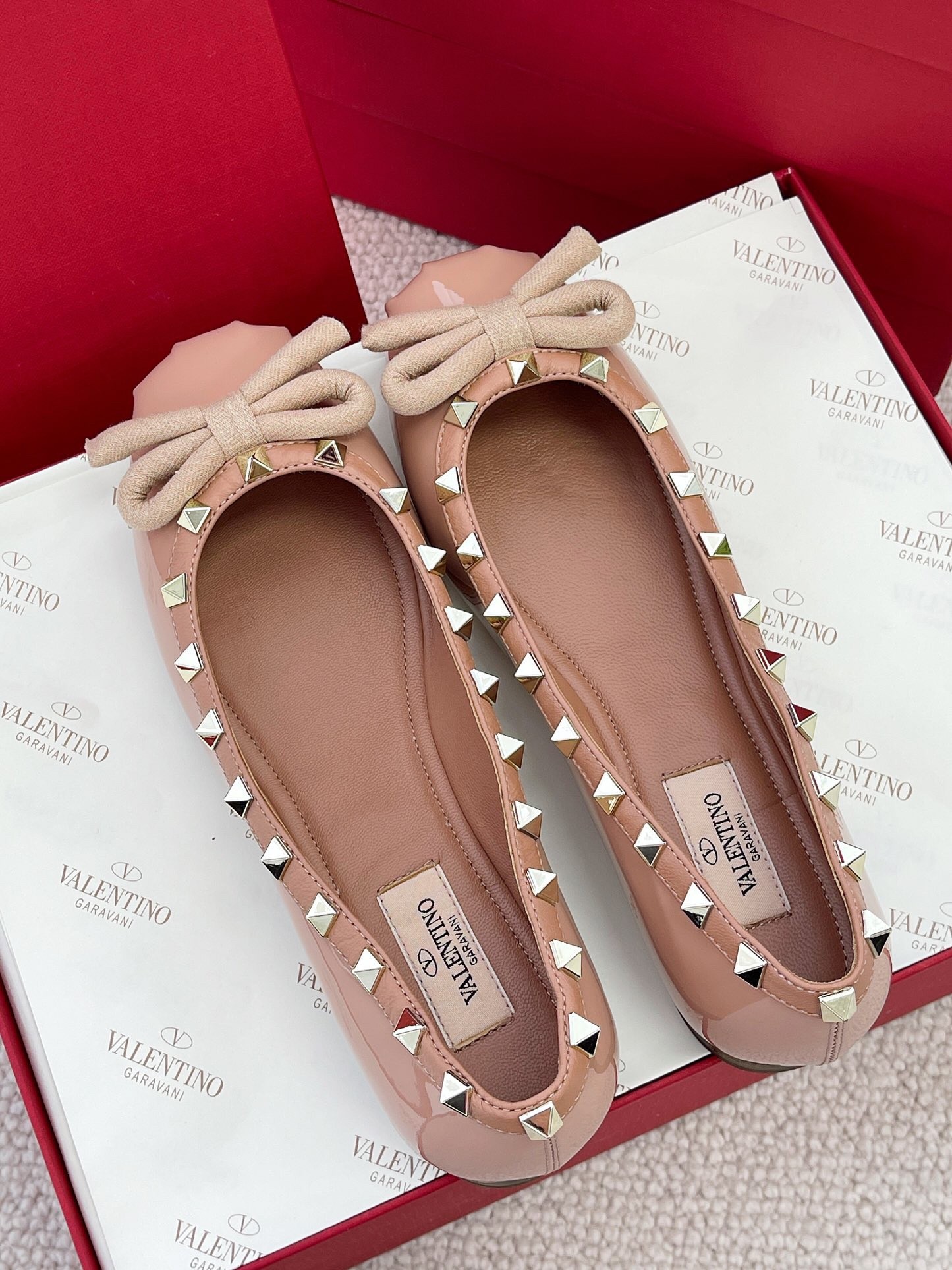 Valentino Rockstud Ballerina In Rose Cannelle Patent Leather