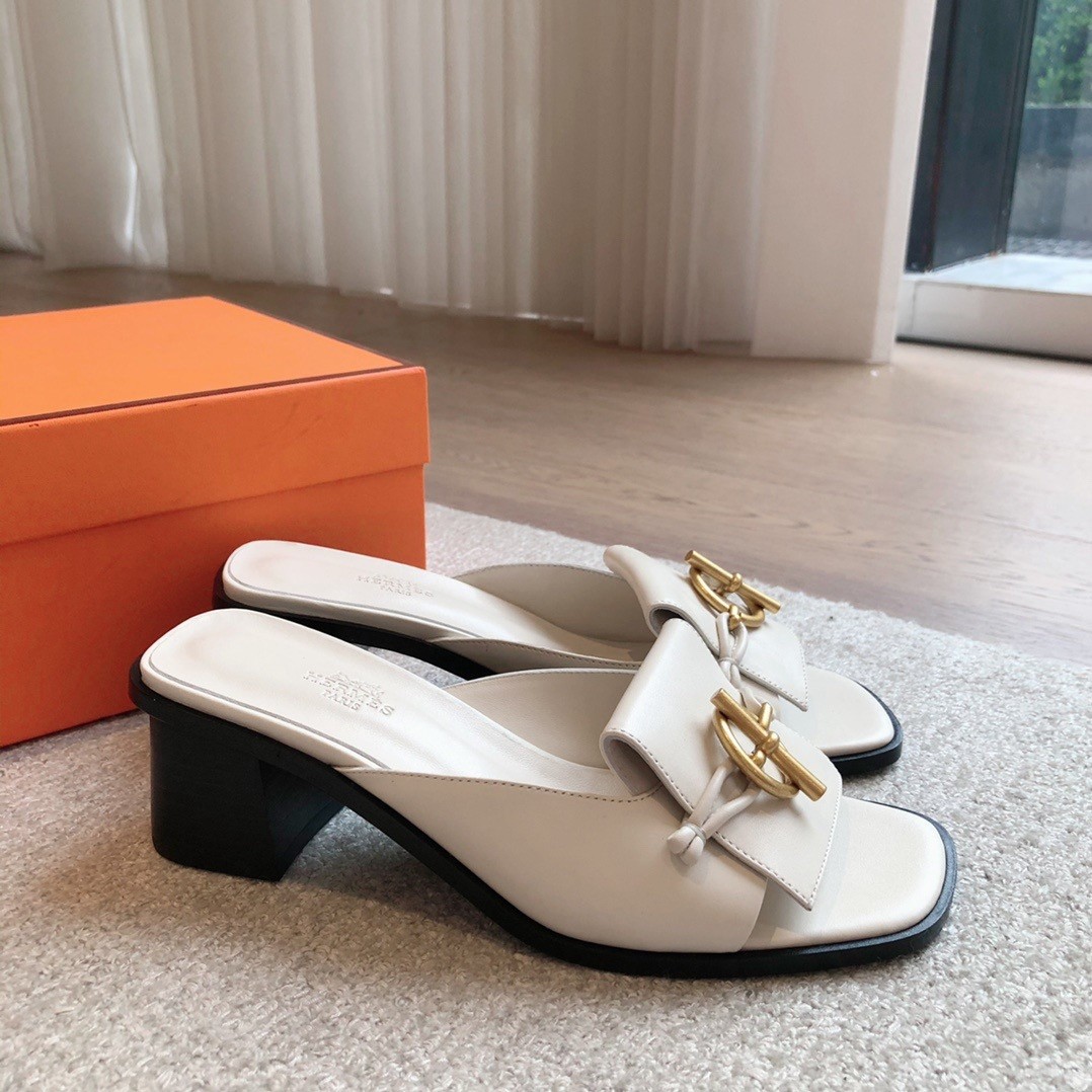 Hermes Women's Ilot 50 Sandals in White Leather