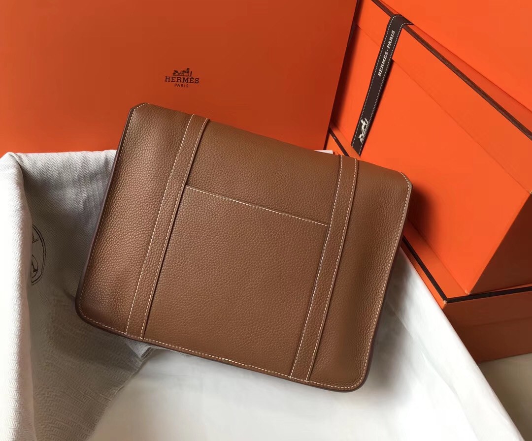 Hermes Steve 35 Messenger Bag In Brown Clemence Calfskin