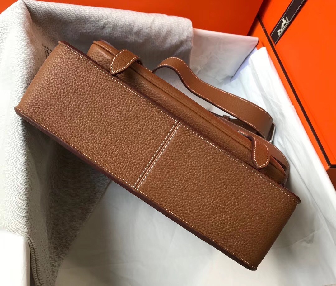 Hermes Steve 35 Messenger Bag In Brown Clemence Calfskin