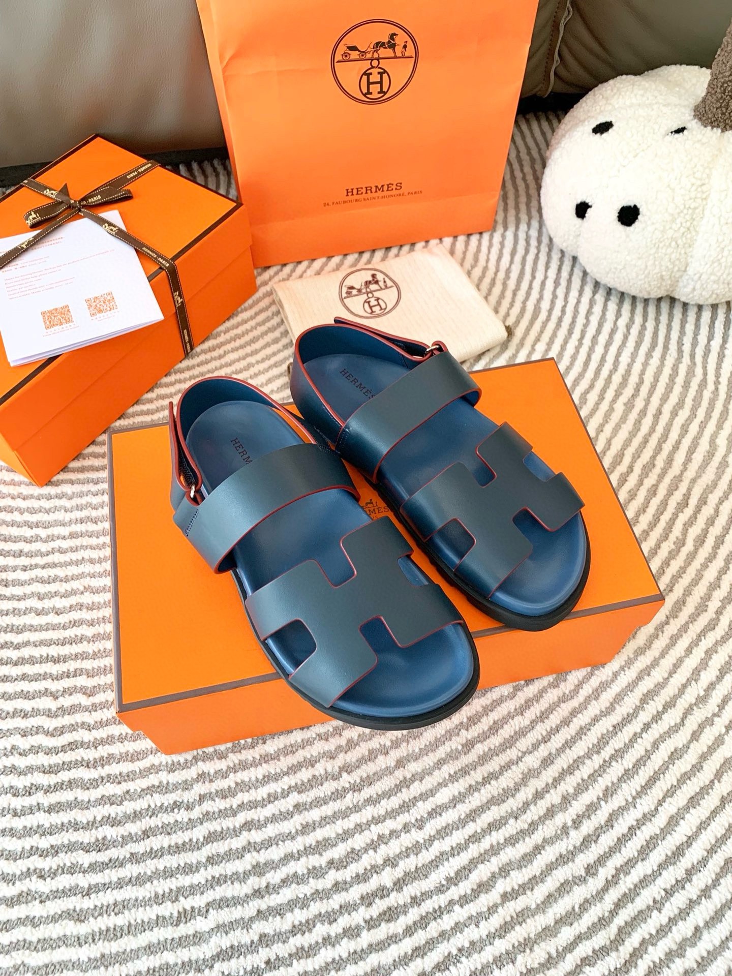 Hermes Men's Genius Sandals In Blue Calfskin