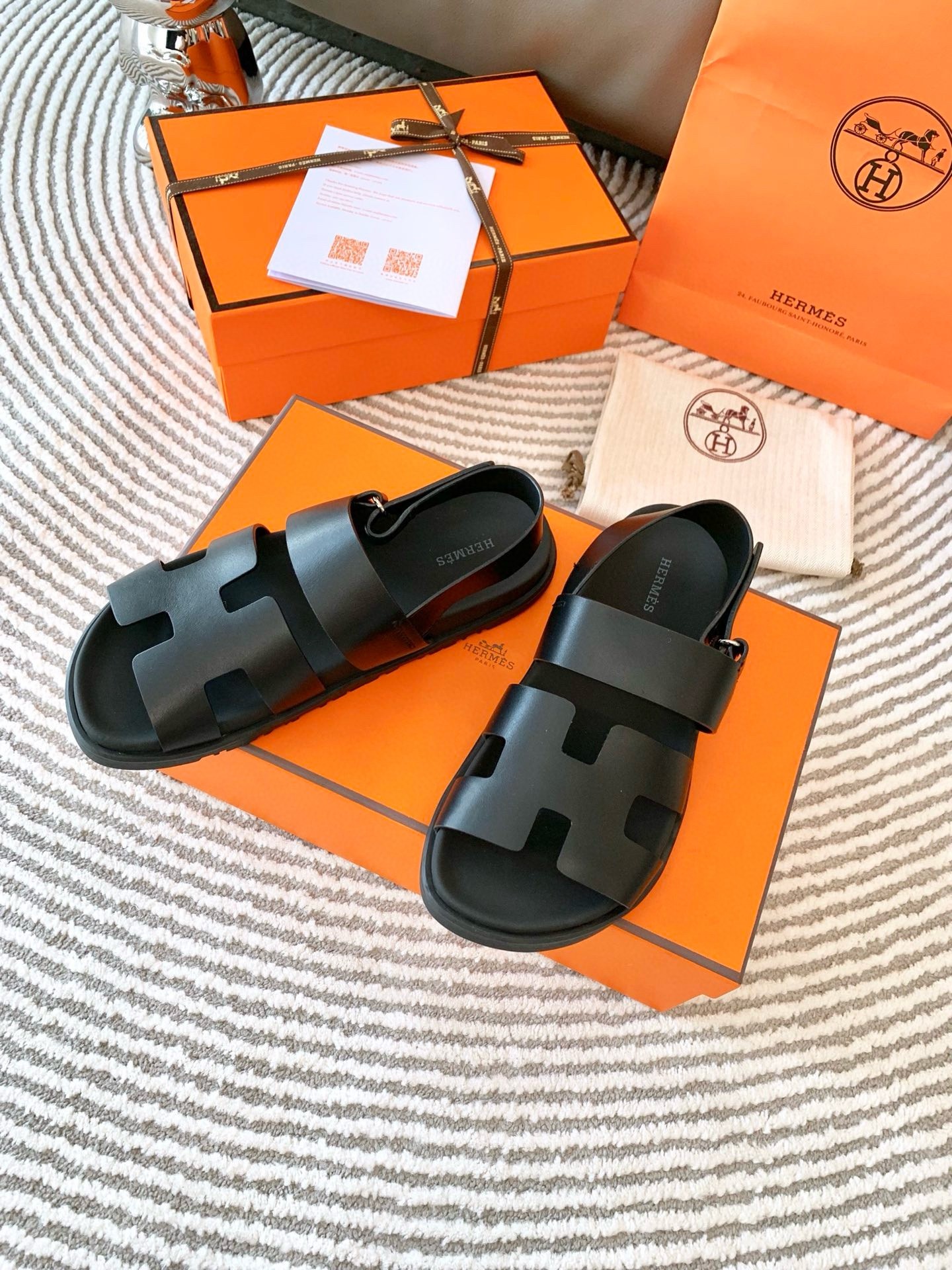 Hermes Men's Genius Sandals In Black Calfskin