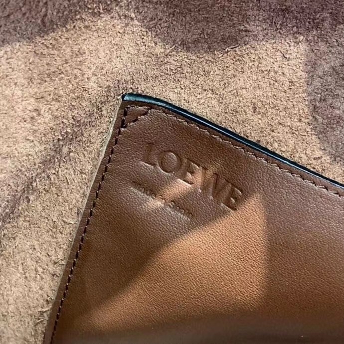 Loewe Small Balloon Bucket Bag In Hazelnut/Tan Calfskin