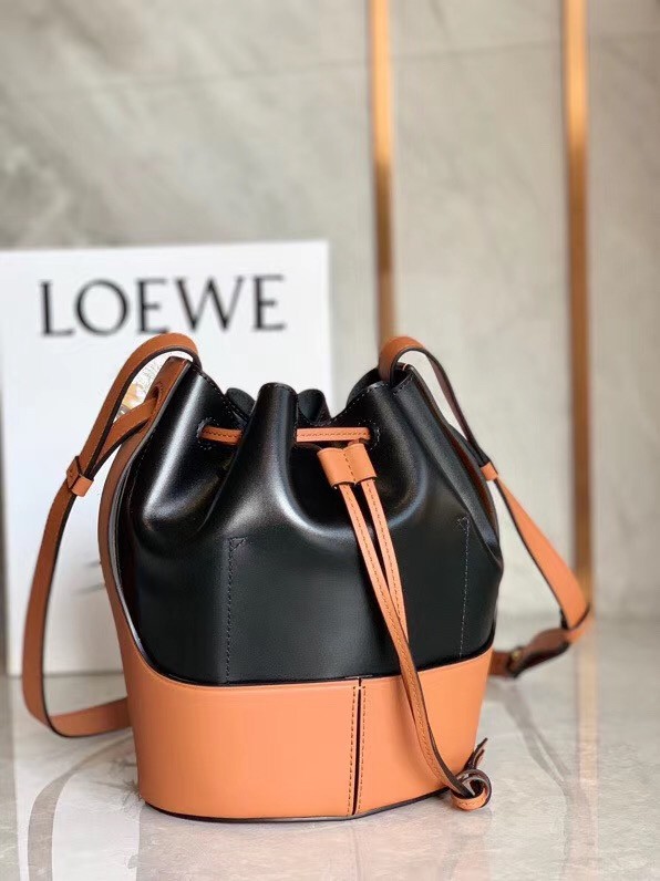 Loewe Small Balloon Bucket Bag In Black/Tan Calfskin