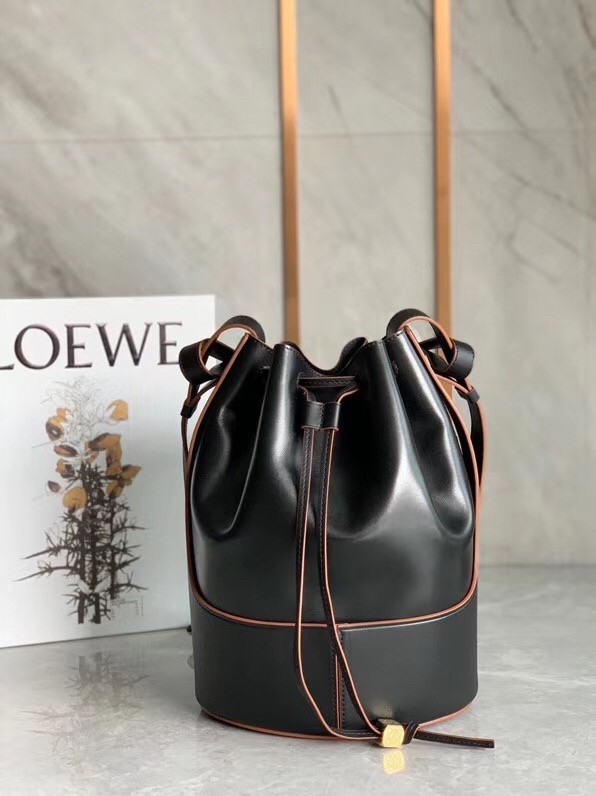 Loewe Medium Balloon Bucket Bag In Black Calfskin