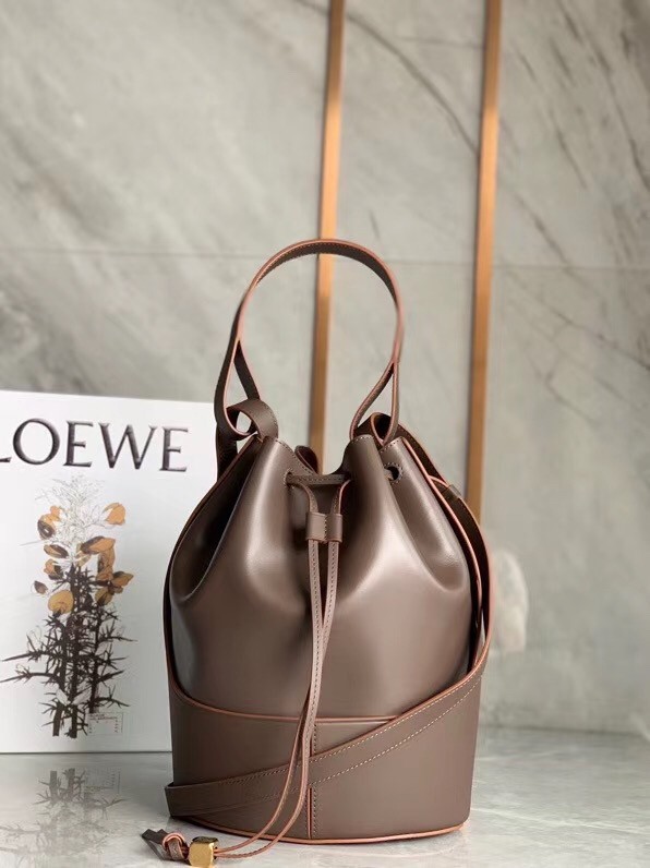 Loewe Medium Balloon Bucket Bag In Taupe Calfskin