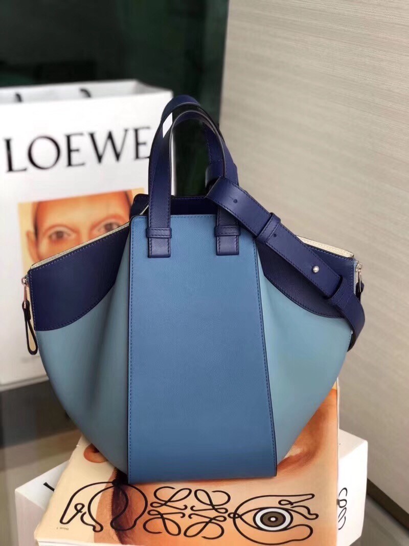 Loewe Medium Hammock Bag In Navy/Blue Calfskin