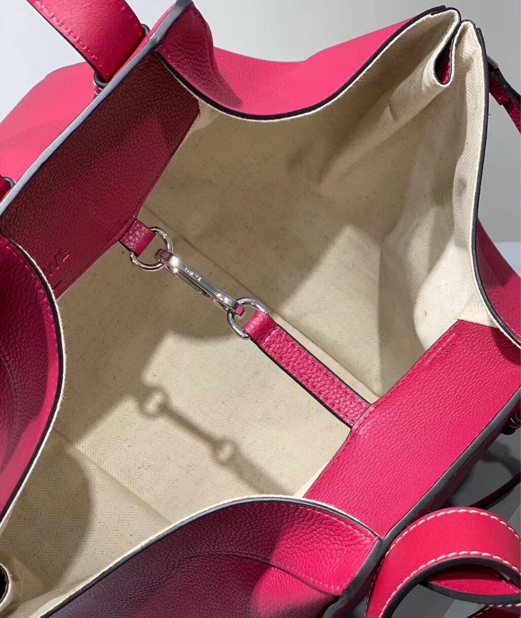 Loewe Medium Hammock Bag In Red Leather