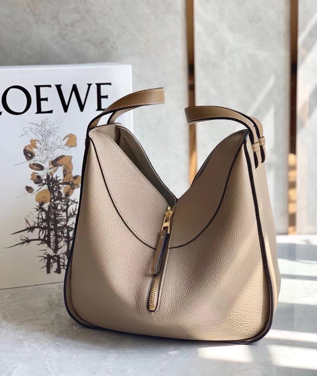 Loewe Hammock Small Bag In Sand Grained Leather