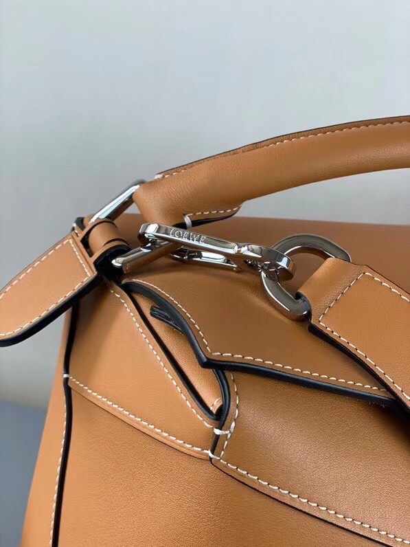 Loewe Large Puzzle Bag In Tan Calfskin