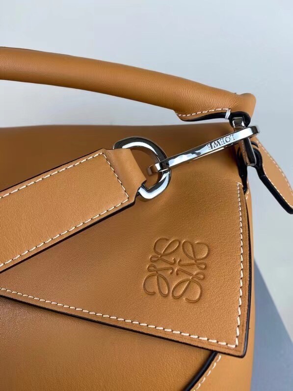 Loewe Large Puzzle Bag In Tan Calfskin