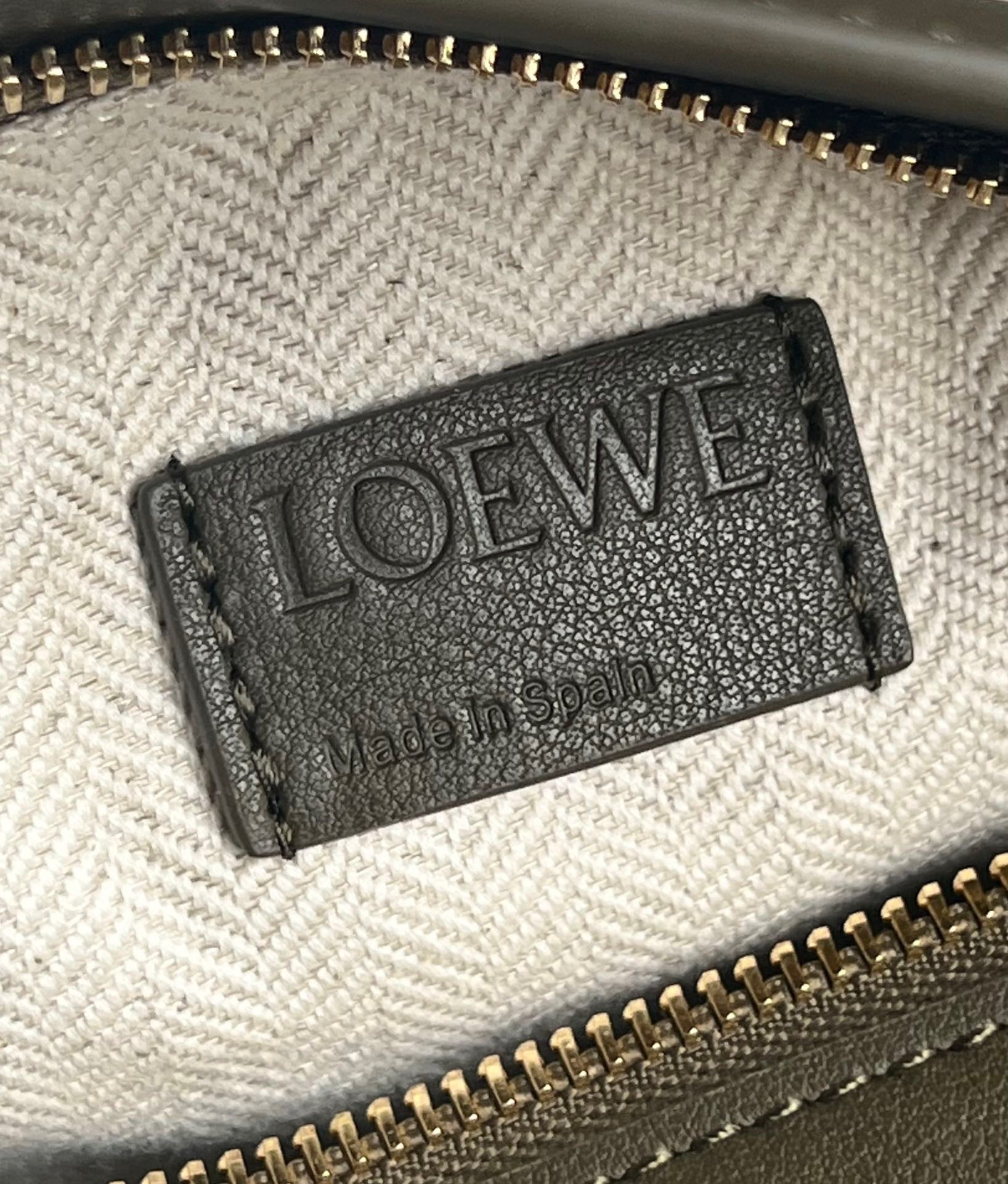 Loewe Puzzle Small Bag In Dark Green Classic Calfskin