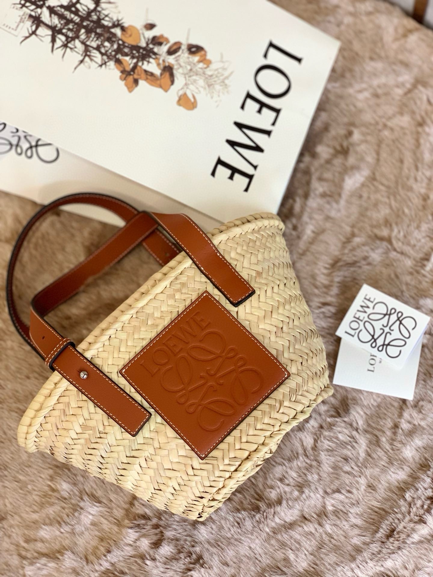 Loewe Small Basket Bag in Raffia and Brown Calfskin