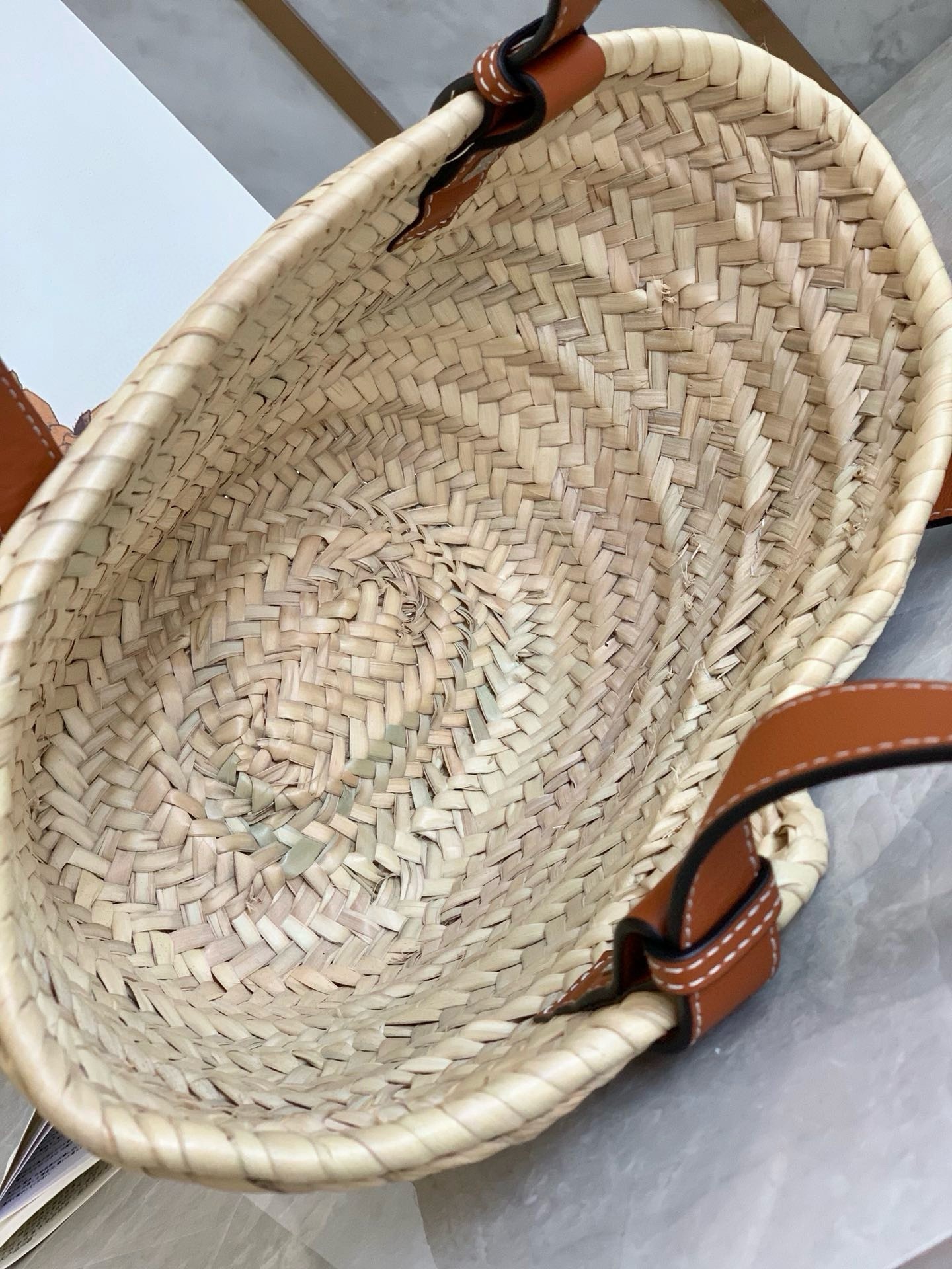 Loewe Small Basket Bag in Raffia and Brown Calfskin