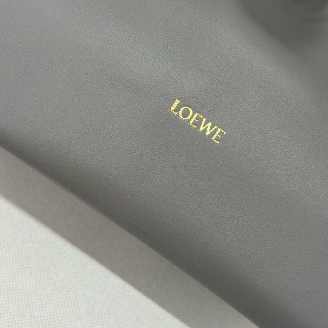 Loewe Medium Squeeze Bag in Grey Nappa Lambskin