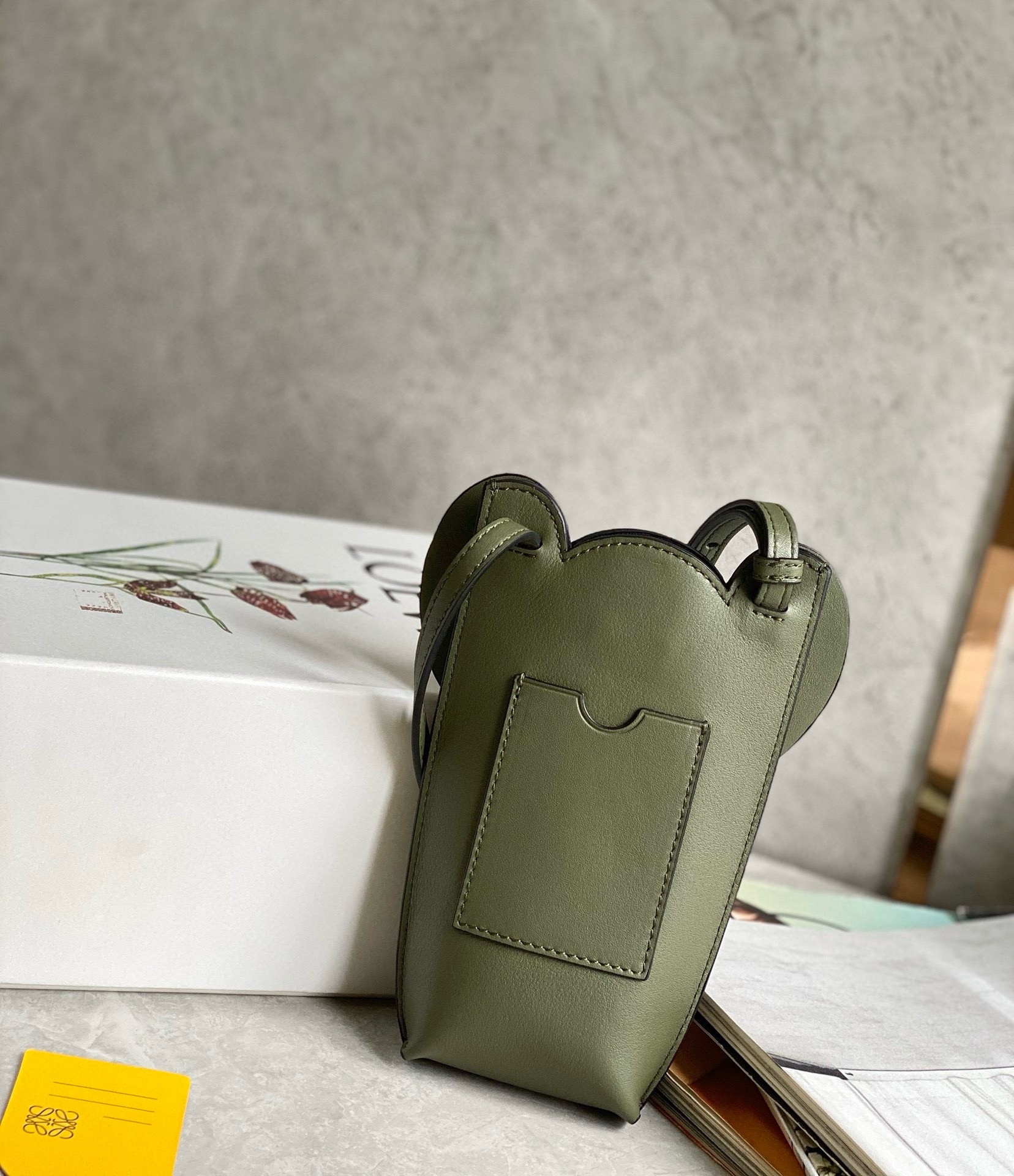 Loewe Elephant Pocket in Green Calfskin