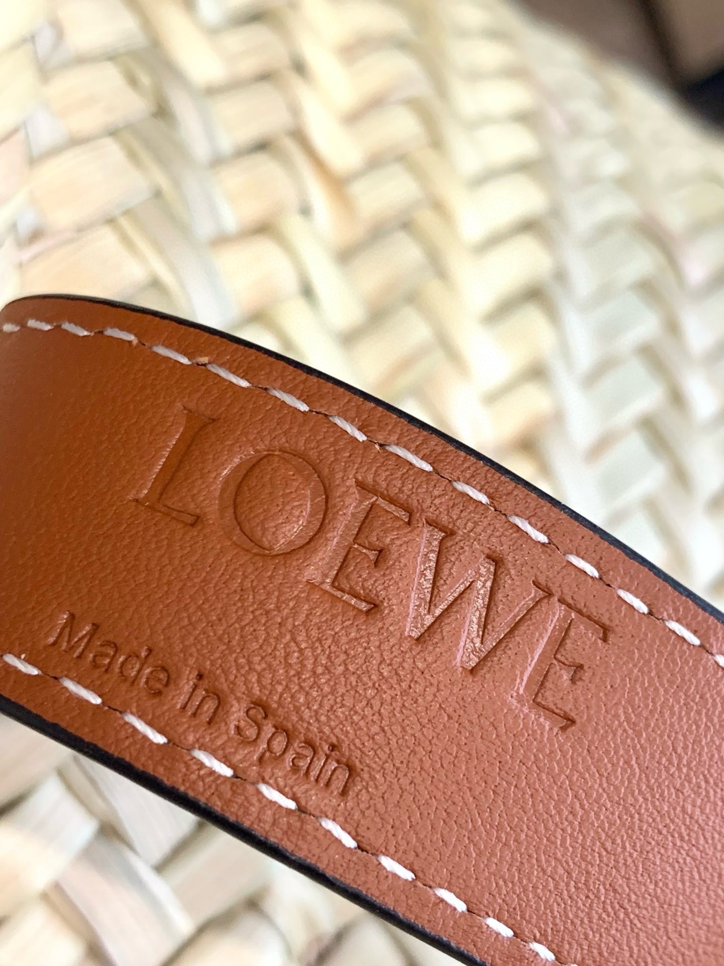 Loewe Medium Basket Bag in Raffia and Brown Calfskin