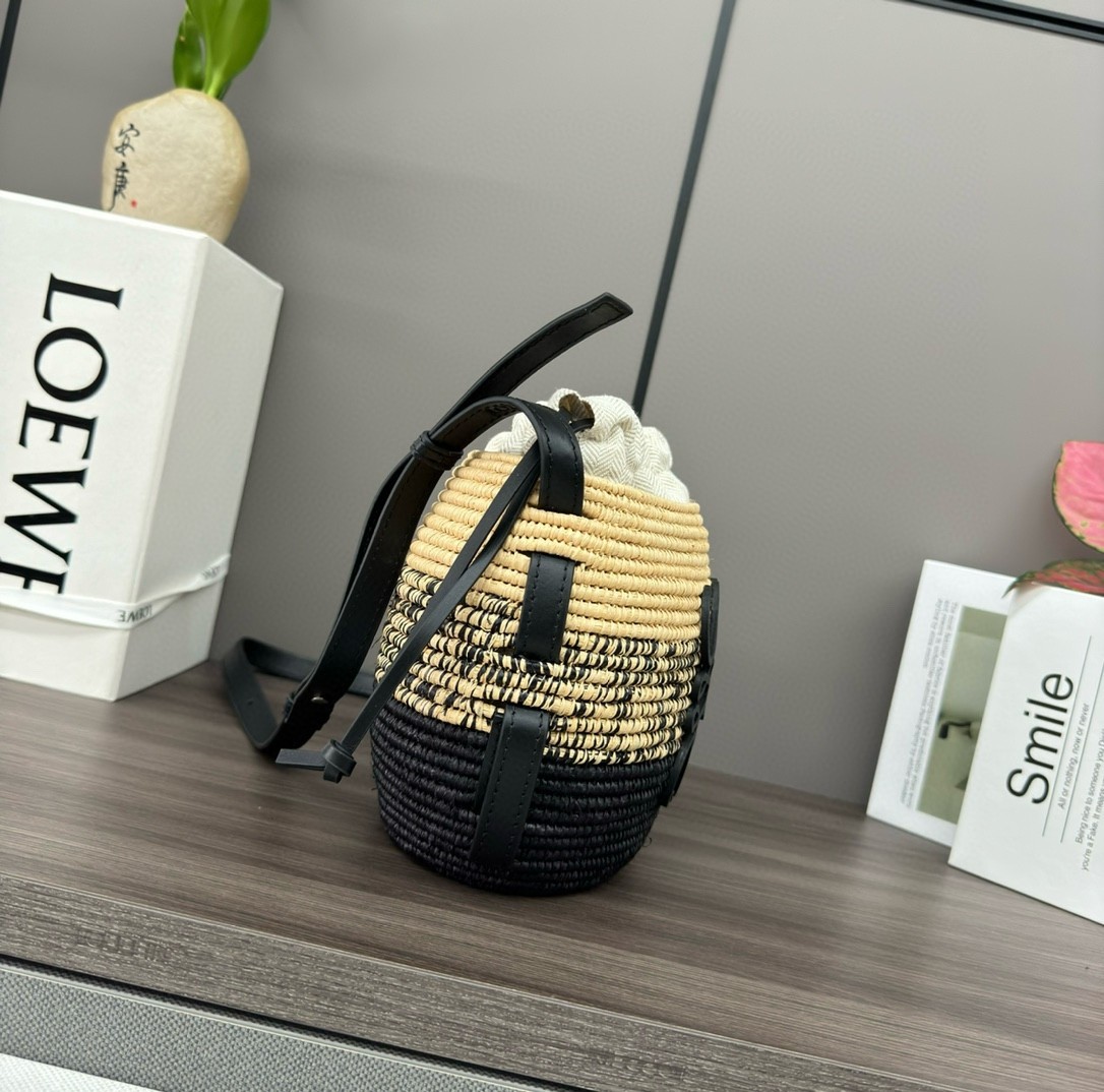 Loewe x Paula’s Ibiza Raffia Beehive Degrade Basket Bag