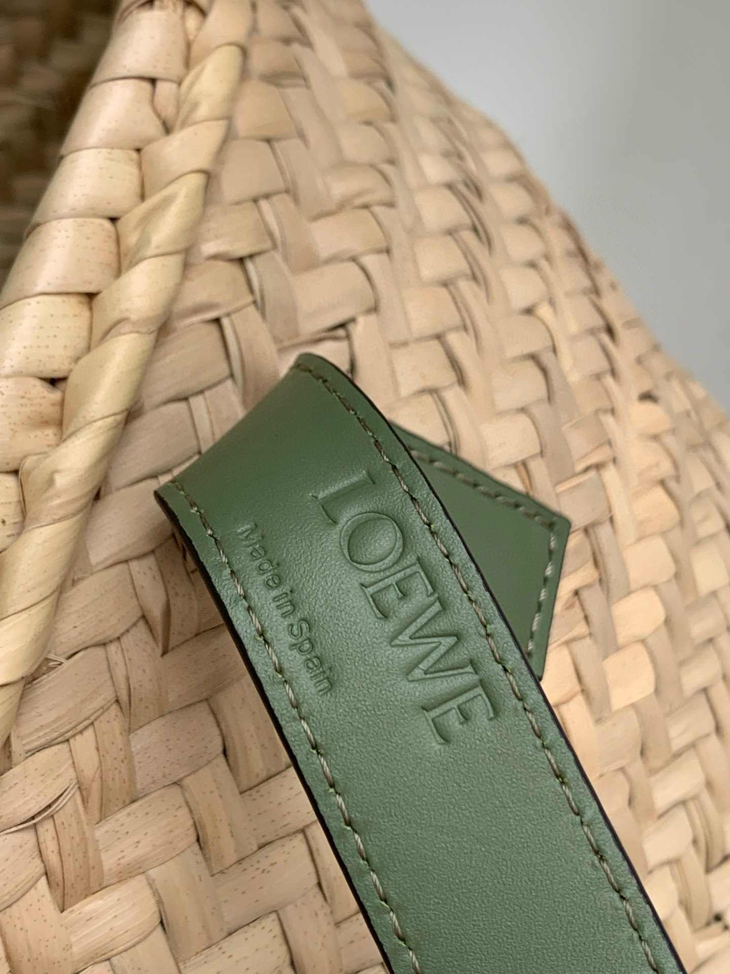 Loewe Medium Basket Bag in Raffia and Rosemary Calfskin