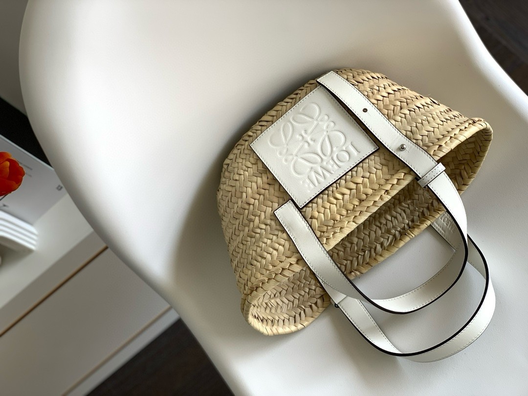 Loewe Small Basket Bag in Raffia and White Calfskin