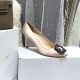 Manolo Blahnik Champagne Satin Hangisi 70mm Pumps