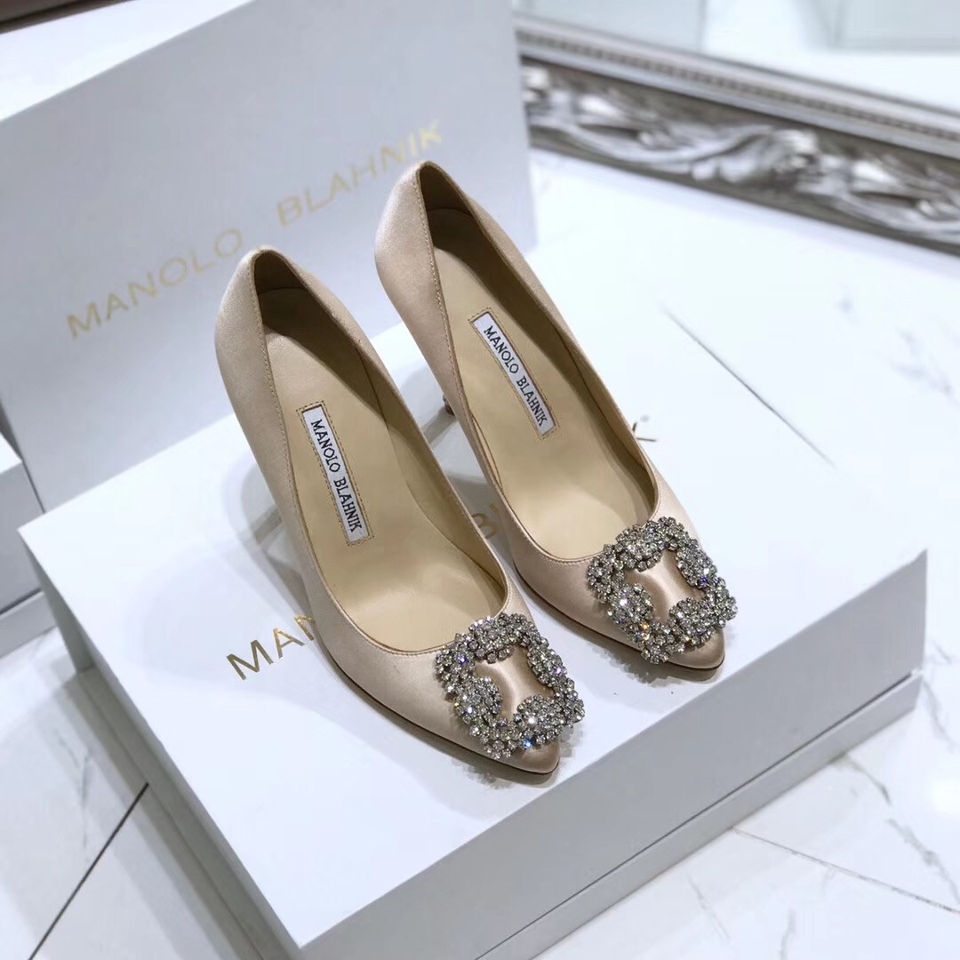 Manolo Blahnik Champagne Satin Hangisi 105mm Pumps