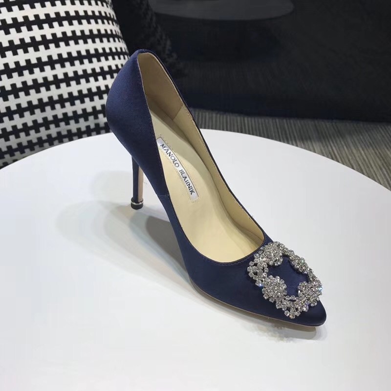 Manolo Blahnik Navy Blue Satin Hangisi 105mm Pumps