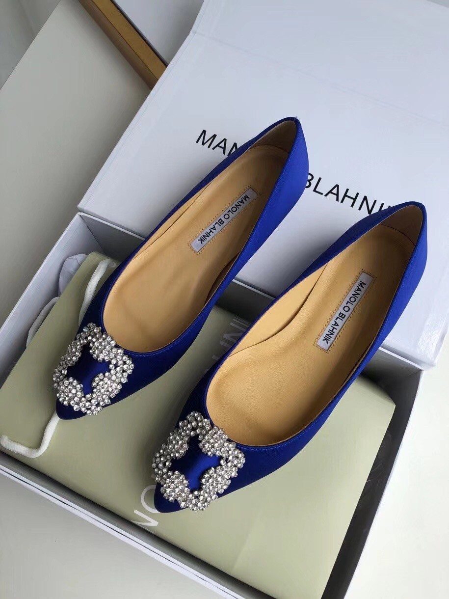 Manolo Blahnik Hangisi Flats In Blue Satin