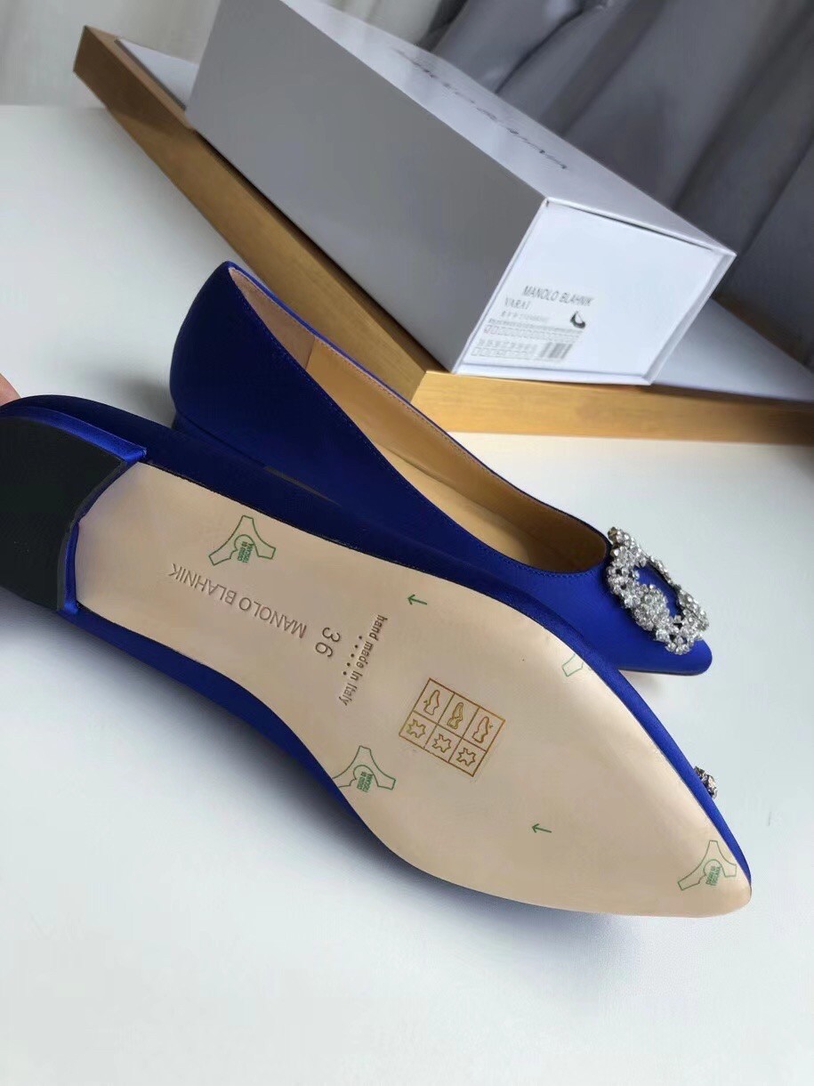 Manolo Blahnik Hangisi Flats In Blue Satin