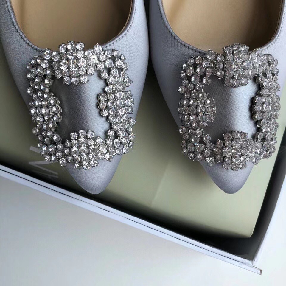 Manolo Blahnik Hangisi Flats In Grey Satin