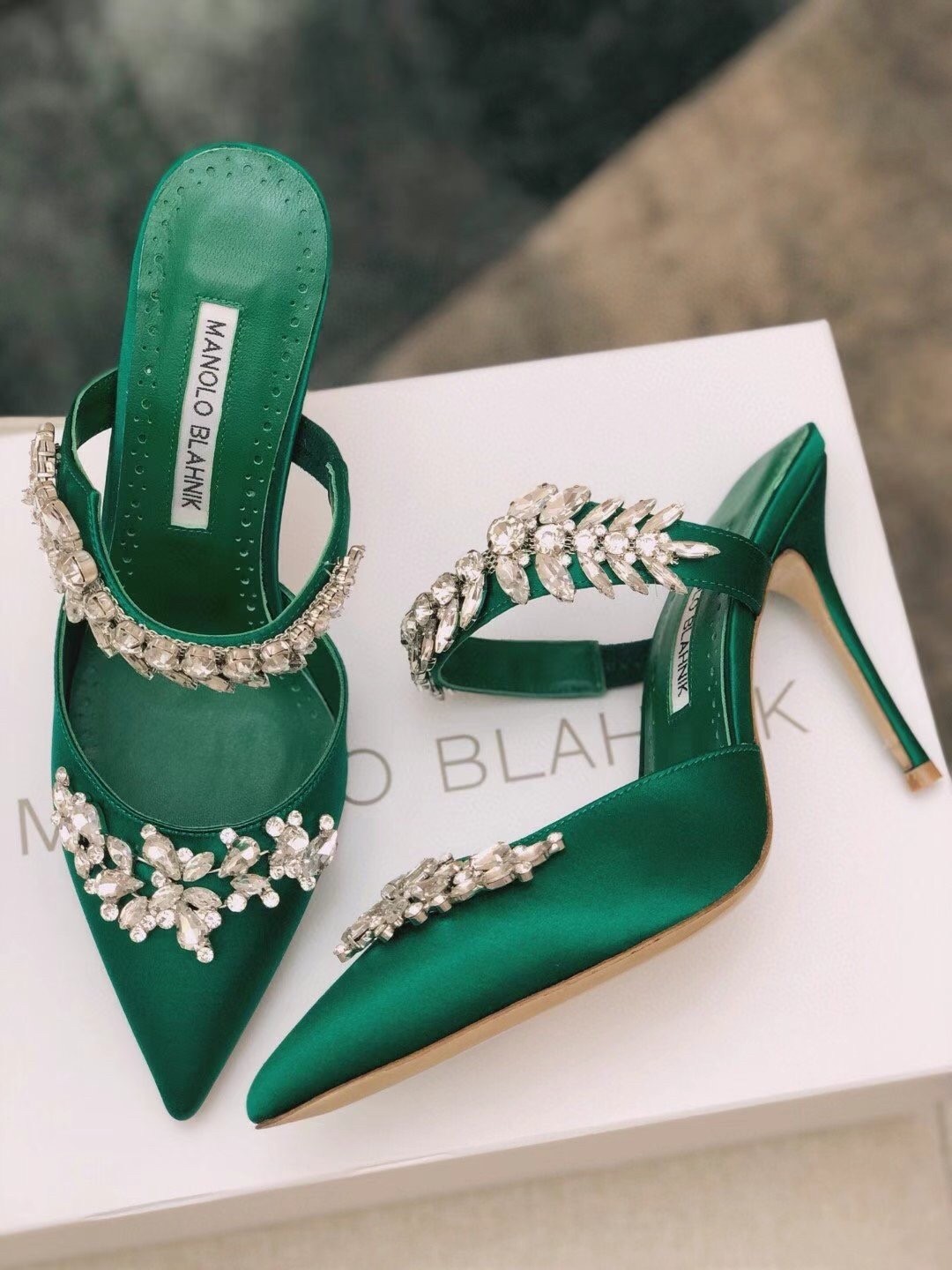 Manolo Blahnik Lurum 90mm Mules In Green Satin With Crystal