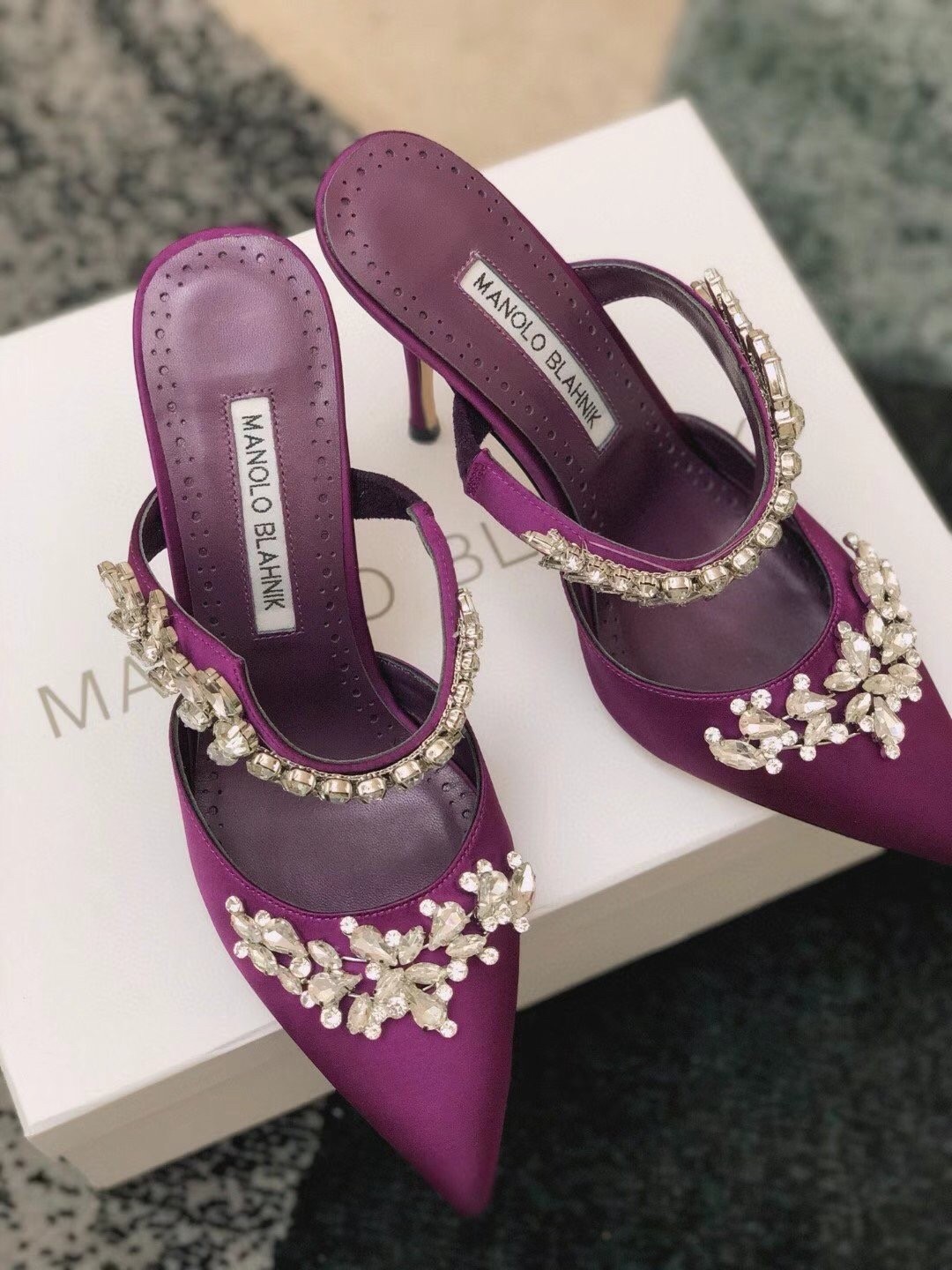 Manolo Blahnik Lurum 90mm Mules In Purple Satin With Crystal